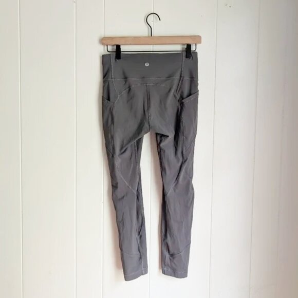 Lululemon Gray High-Waisted Leggings - Women's Size 6 - Picture 2 of 3